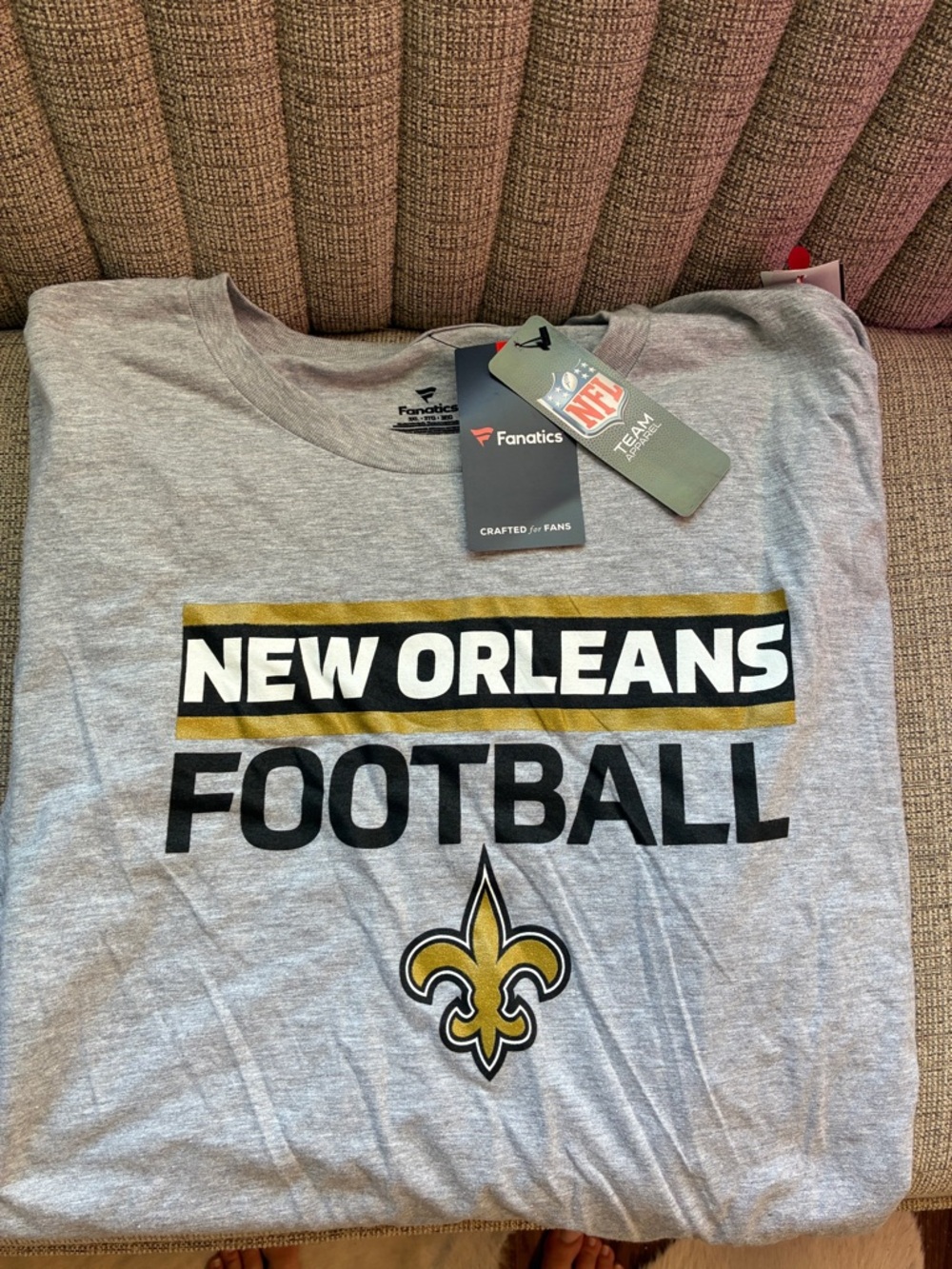 Fanatics Gray T-Shirt with Black Logo and Gold Accent